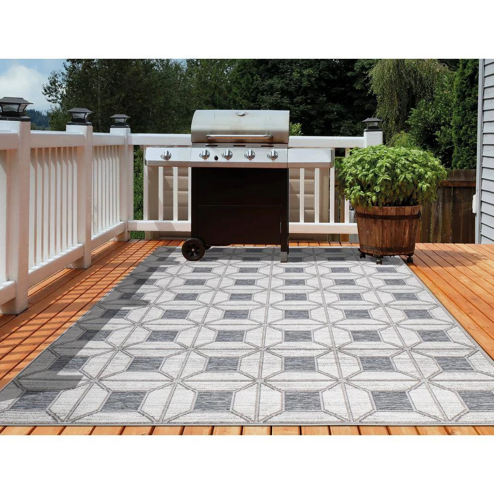 Hampton Bay Clover Gray 7 ft. 10 in. x 9 ft. 10 in. Indoor/Outdoor Area Rug 8 Hampton Bay Clover Gray 7 ft. 10 in. x 9 ft. 10 in. Indoor/Outdoor Area Rug - Image 8