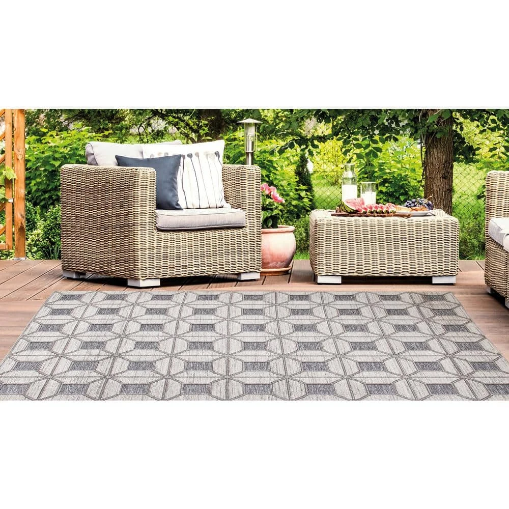 Hampton Bay Clover Gray 7 ft. 10 in. x 9 ft. 10 in. Indoor/Outdoor Area Rug 5 Hampton Bay Clover Gray 7 ft. 10 in. x 9 ft. 10 in. Indoor/Outdoor Area Rug - Image 5