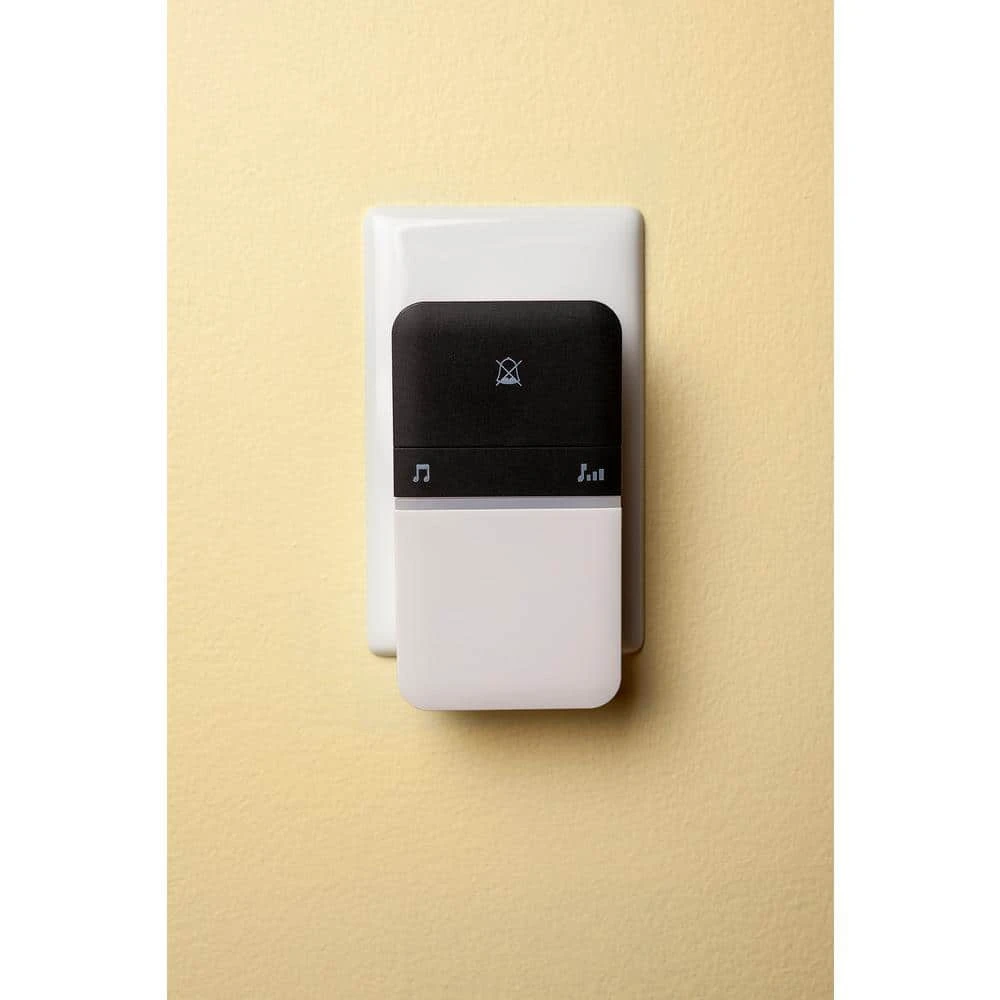Hampton Bay Wireless Plug-In Doorbell Kit with LED Indicator and Wireless Push Button, White 3 Hampton Bay Wireless Plug-In Doorbell Kit with LED Indicator and Wireless Push Button, White - Image 3